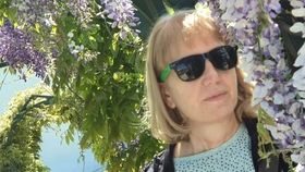 Cine este Liliana Popa, femeia incendiată de propriul nepot într-o scară de bloc din București. Familia a avut prima reacție: „Mă doare inima”